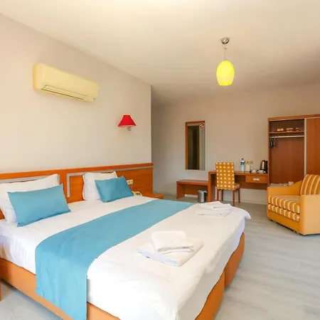 Gocek Unlu 3* Göcek