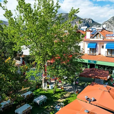 Gocek Unlu Hotell 3*